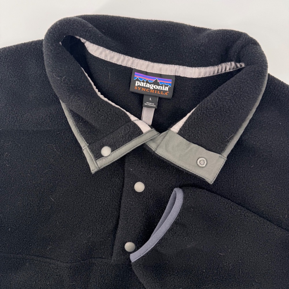 Patagonia Synchilla Snap-T Pullover Mens Large Black Forge Grey Fleece Jacket